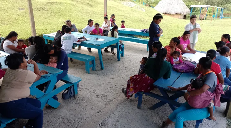 Actividad comunitaria en Duchari